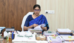 मुख्य निर्वाचन पदाधिकारी श्रीमती रीना बाबासाहेब कंगाले ने राजनीतिक दलों के प्रतिनिधियों की ली बैठक – PRABHATTV.COM