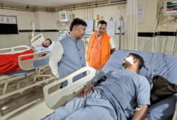 वनमंत्री ने घायल जवानों से मुलाकात कर कुशलक्षेम जाना – PRABHATTV.COM