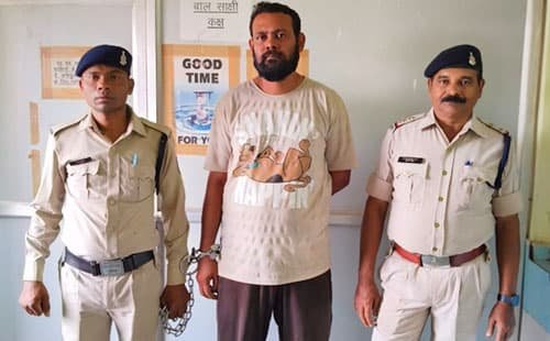 शराब के लिए पैसे मांगने पर मारपीट का मामला: आरोपी गिरफ्तार