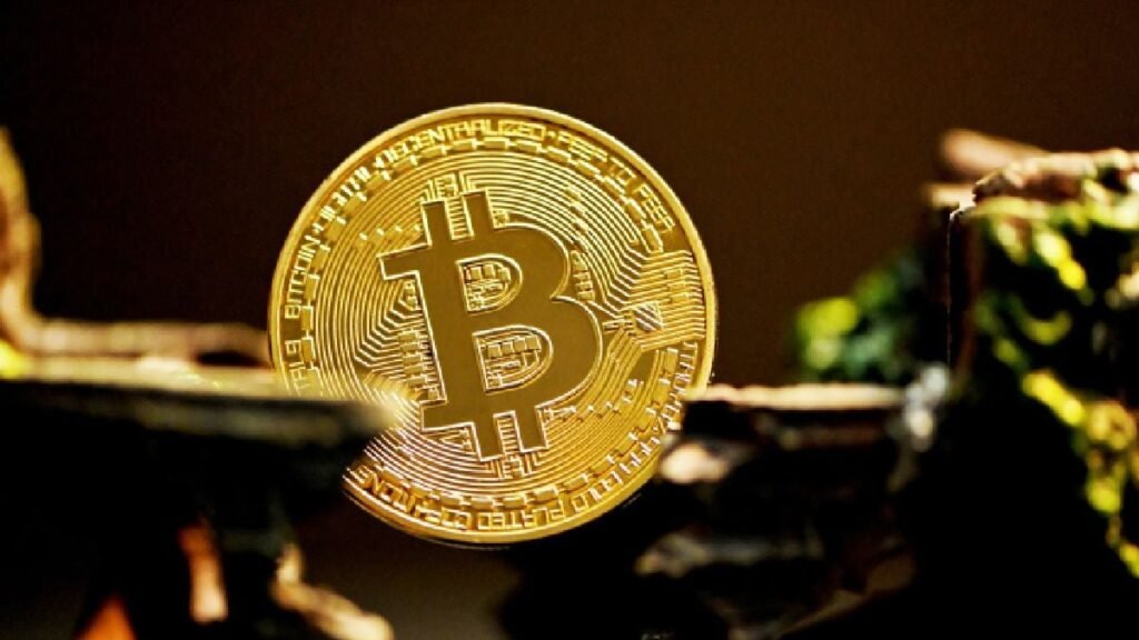 Bitcoin Makes New High of More than USD 1,08,200 Before Seeing loss
