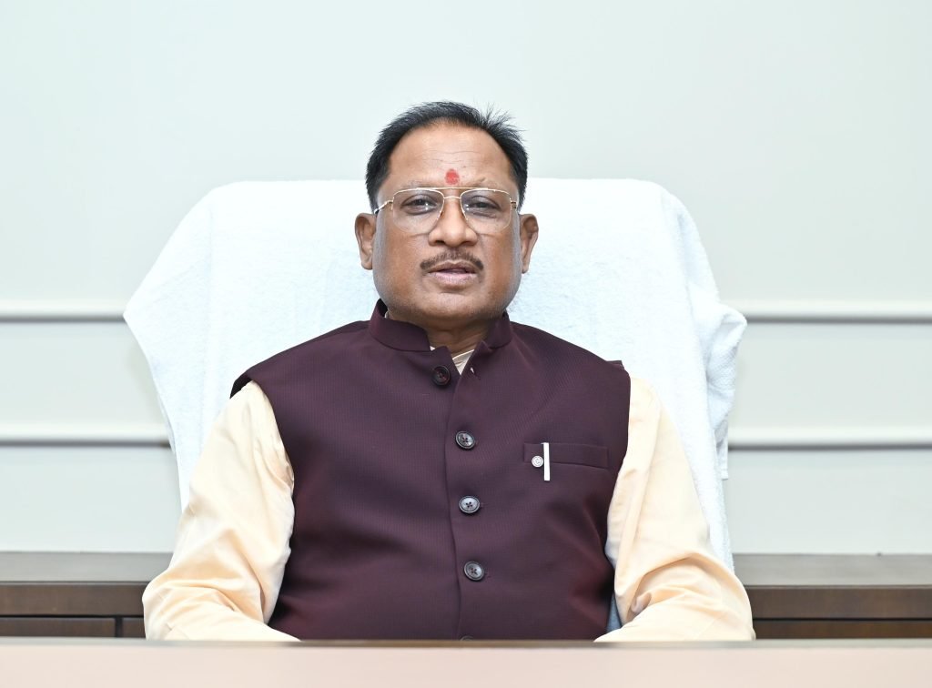 मुख्यमंत्री विष्णुदेव साय की पहल पर एम्स में शुरू हुआ पद्म विभूषण तीजन बाई का इलाज