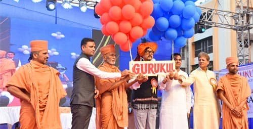 राज्यपाल ने श्री स्वामी नारायण गुरुकुल विद्यालय के नए भवन का लोकार्पण किया