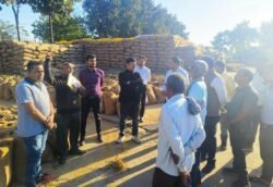 खाद्य संचालक ने बिलासपुर जिले का दौरा कर धान खरीदी केन्द्रों का लिया जायज़ा