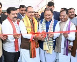 छत्तीसगढ़ आने वाले समय में धान के साथ-साथ सब्जी और फलों का भी कटोरा बनेगा: केन्द्र सरकार कृषि के साथ-साथ उद्यानिकी और बागवानी फसलों को दे रही बढ़ावा – केंद्रीय कृषि मंत्री