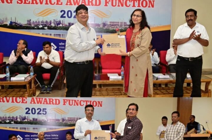 SAIL Foundation Day 2025: भिलाई स्टील प्लांट के 65 कर्मचारियों-अधिकारियों को मिला दीर्घ सेवा सम्मान