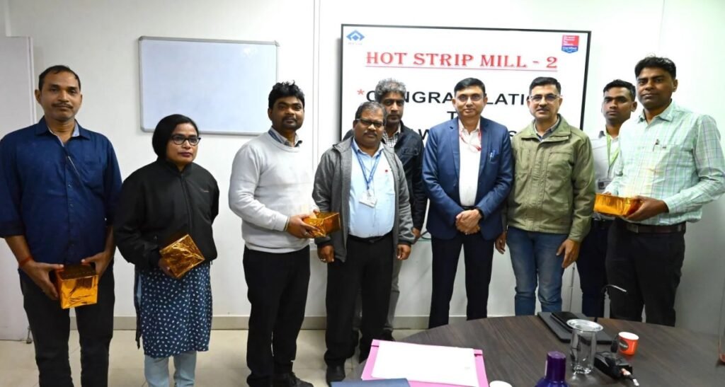 SAIL Rourkela Steel Plant: सेफ्टी पर जोर देने वाले कार्मिकों को मिला नियर मिस पुरस्कार