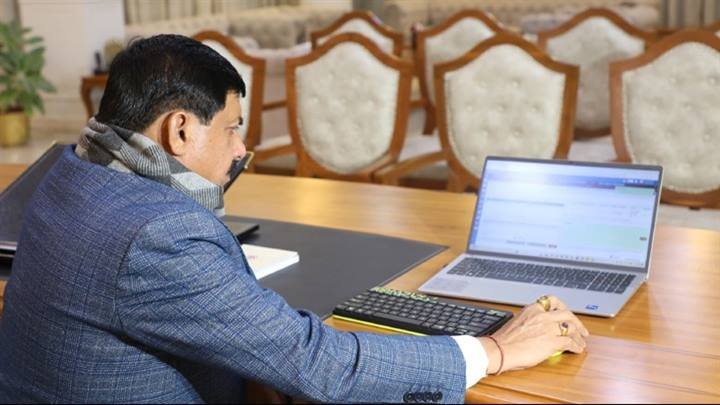 मुख्यमंत्री डॉ. मोहन यादव ने आज समत्व भवन मुख्यमंत्री निवास से ई ऑफिस क्रियान्वयन प्रणाली का शुभारंभ किया।