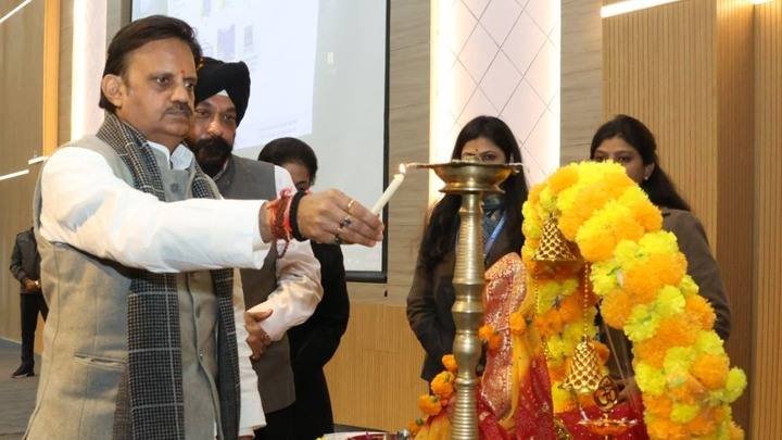 हार-जीत खेल का हिस्सा, खेलों में सहभागिता आवश्यक: उप मुख्यमंत्री श्री शुक्ल