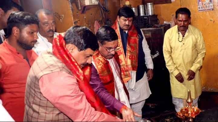 मुख्‍यमंत्री डॉ. यादव ने श्री चामुण्डा धाम में की पूजा अर्चना