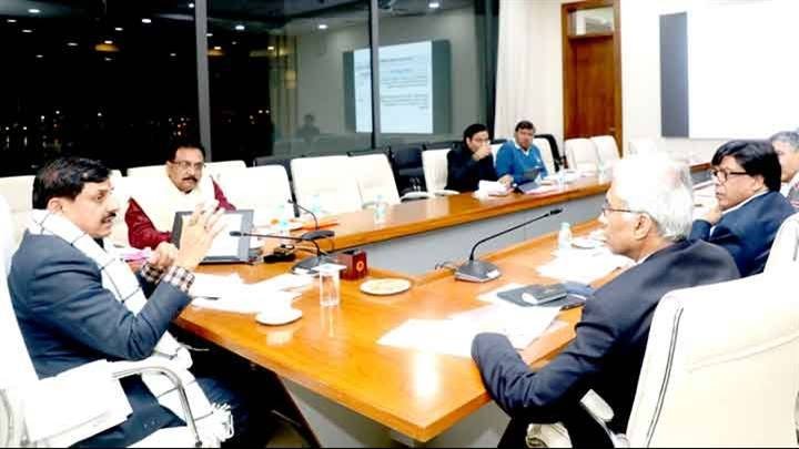 जनजातीय क्षेत्रों में तेजी से हों विकास कार्य, योजनाओं का करें समयबद्ध क्रियान्वयन : मुख्यमंत्री डॉ. यादव