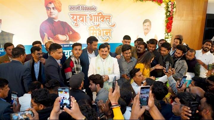 युवा कंटेंट क्रिएटर पहुंचाएं जरूरतमंद नागरिकों तक महत्वपूर्ण योजनाओं की जानकारी: मुख्यमंत्री डॉ. यादव