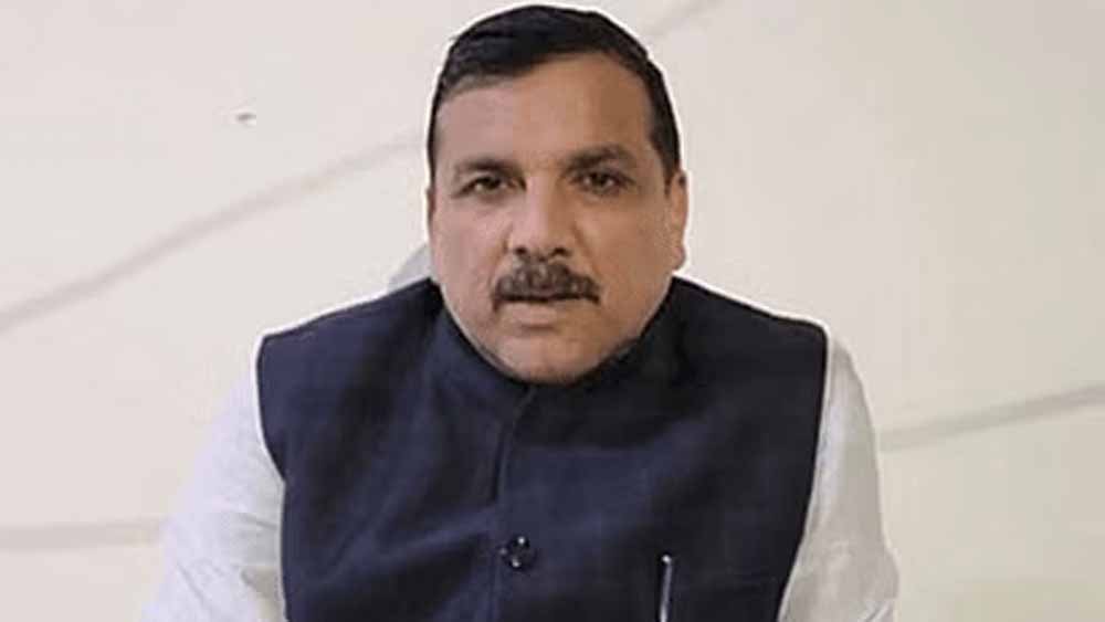 आप’ के राज्यसभा सांसद संजय सिंह ने कहा- DM को सम्मानित महसूस करना चाहिए कि हम उनके दफ्तर गए