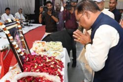 मुख्यमंत्री श्री साय ने स्व. श्री राजेश अवस्थी को दी श्रद्धांजलि