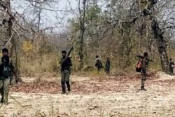बीजापुर में नक्सलियों के खिलाफ ऑपरेशन तेज, गोलीबारी से इलाके में तनाव