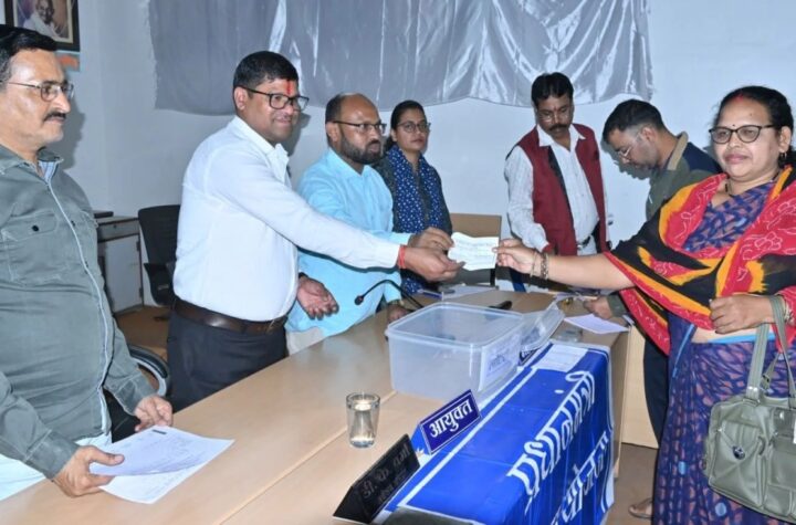 Pradhan Mantri Awas Yojana: भिलाई में निकली लॉटरी, मिला मकान