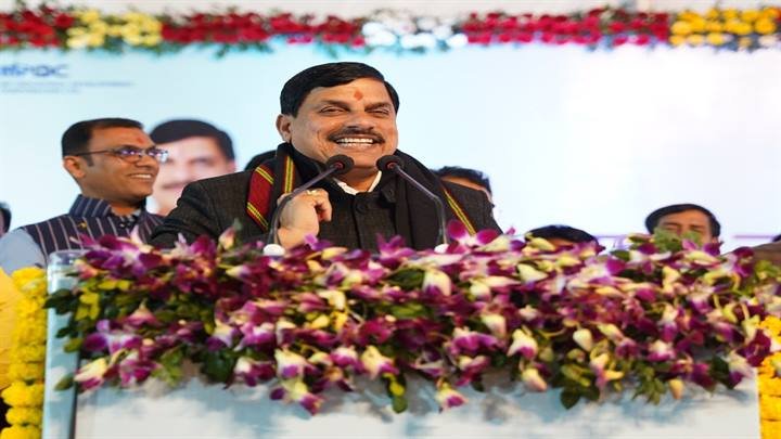 मुख्यमंत्री डॉ. मोहन यादव ने जापान विदेश यात्रा से भोपाल लौटने पर स्टेट हैंगर पर स्वागत समारोह में संबोधित किया।