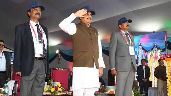 मुख्यमंत्री डॉ. मोहन यादव ने बोट क्लब पर 24 वीं अखिल भारतीय पुलिस वॉटर स्पोर्ट्स प्रतियोगिता के शुभारंभ पर सलामी ली।