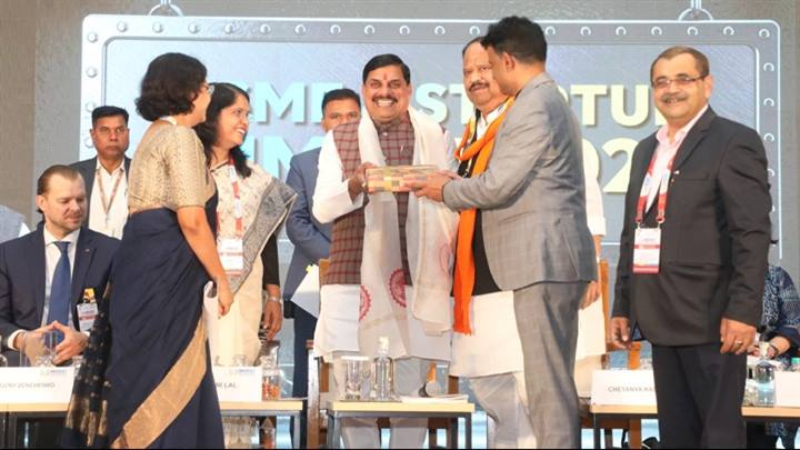 उद्योगों के विकास से ही बढ़ेंगे रोजगार के अवसर : मुख्यमंत्री डॉ. यादव